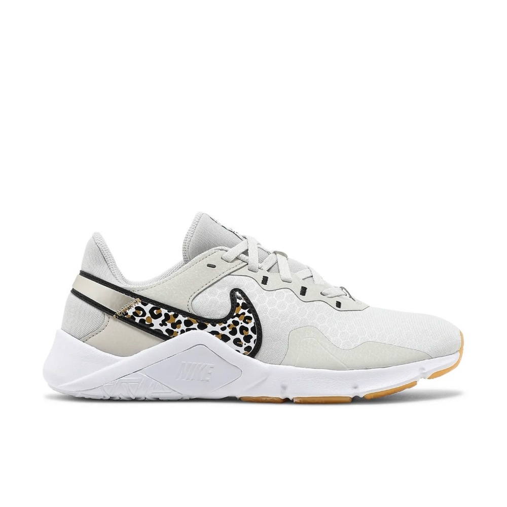 Nike Women's Legend Essential 2 Training Shoes